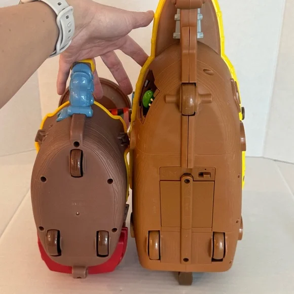 Fisher Price Disney Jake & the Never Land Pirate Ship Bucky & Hook’s Jolly Roger - Picture 16 of 17